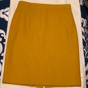 J Crew Wool The Pencil Skirt in Mustard size 0